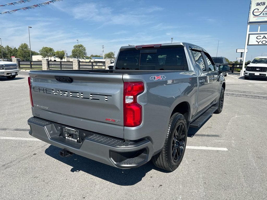 Pre-Owned 2024 Chevrolet Silverado 1500 RST - photo - 12