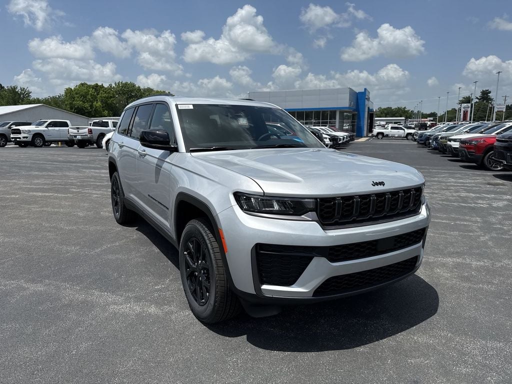 New 2026 Jeep Grand Cherokee L Altitude - photo - 14