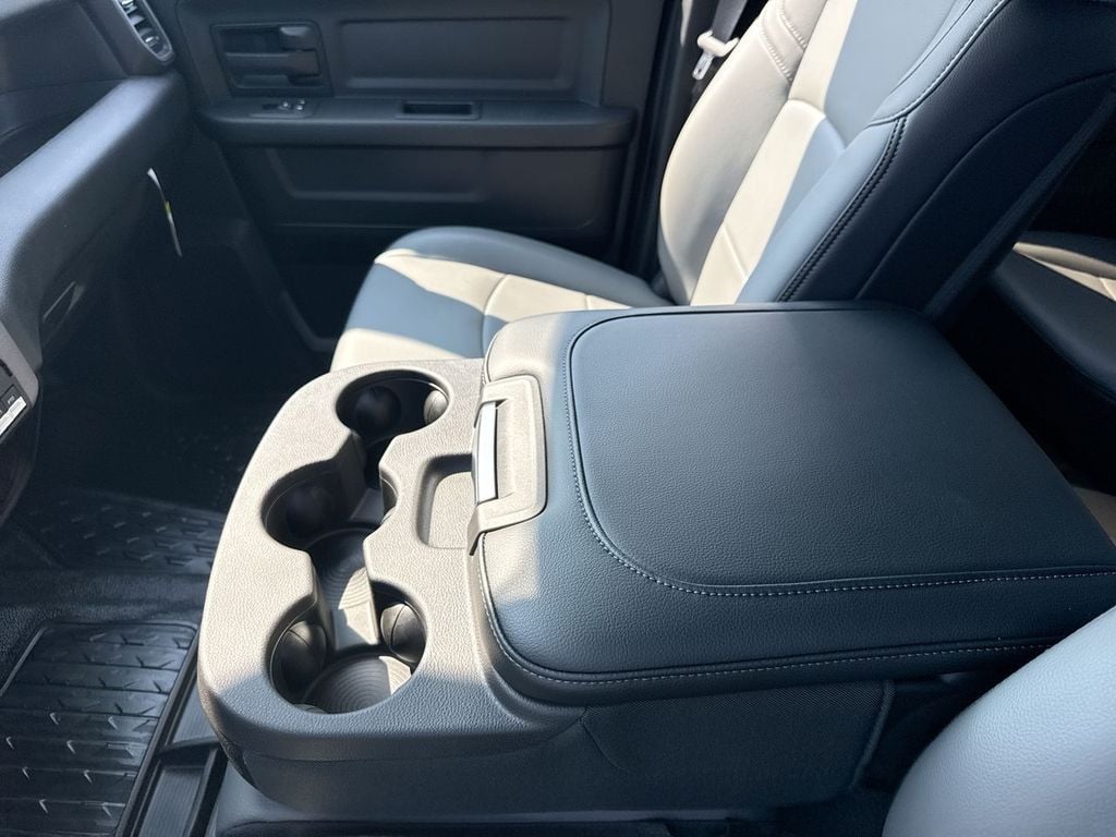 New 2026 Ram 3500 Tradesman - photo - 23