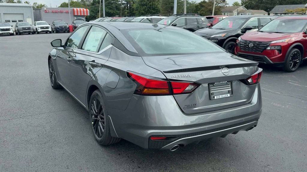 New 2026 Nissan Altima 2.5 SV - photo - 4