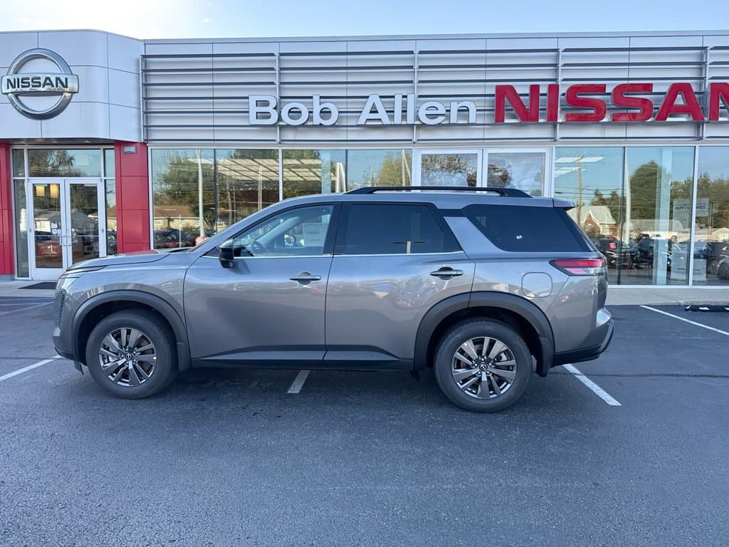New 2026 Nissan Pathfinder SV - photo - 10