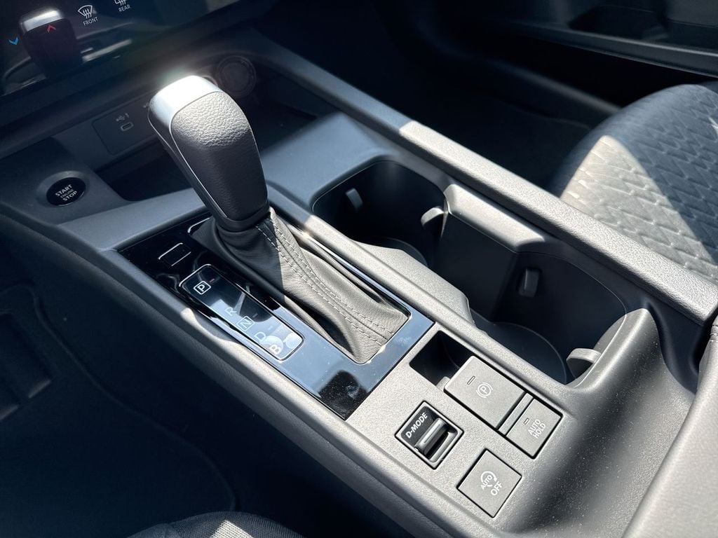 New 2027 Nissan Sentra SV - photo - 25