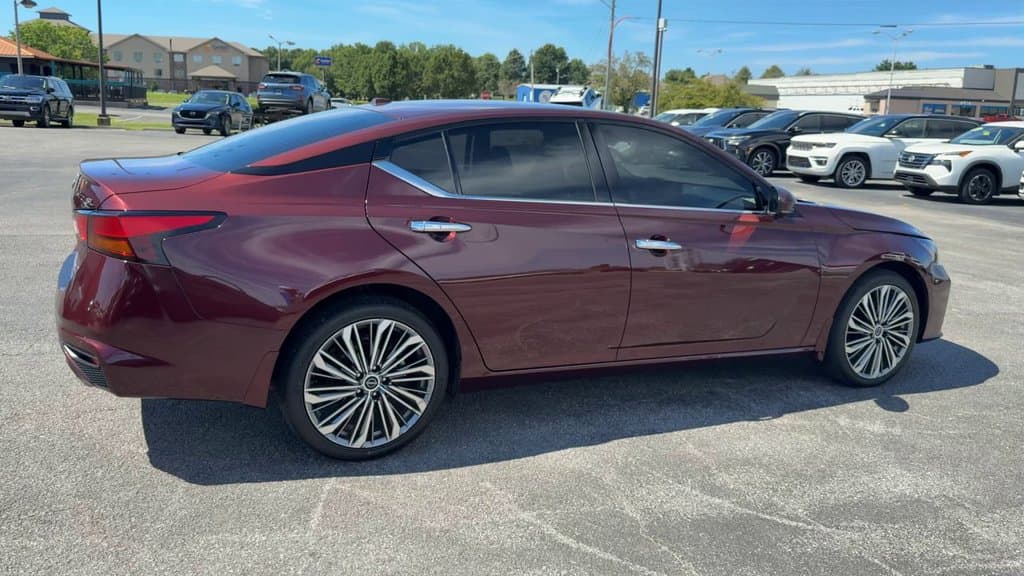 Pre-Owned 2025 Nissan Altima 2.5 SL - photo - 6