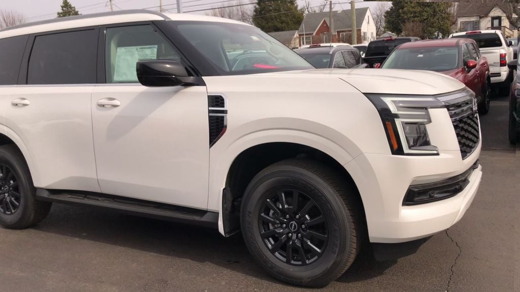 New 2026 Nissan Armada SV - photo - 1