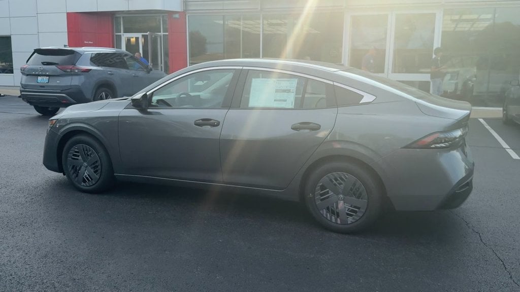 New 2027 Nissan Sentra S - photo - 3