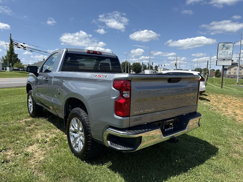 Pre-Owned 2026 Chevrolet Silverado 1500 WT - photo - 11