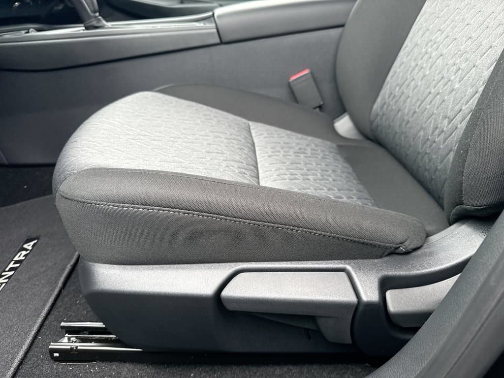 New 2027 Nissan Sentra SV - photo - 21