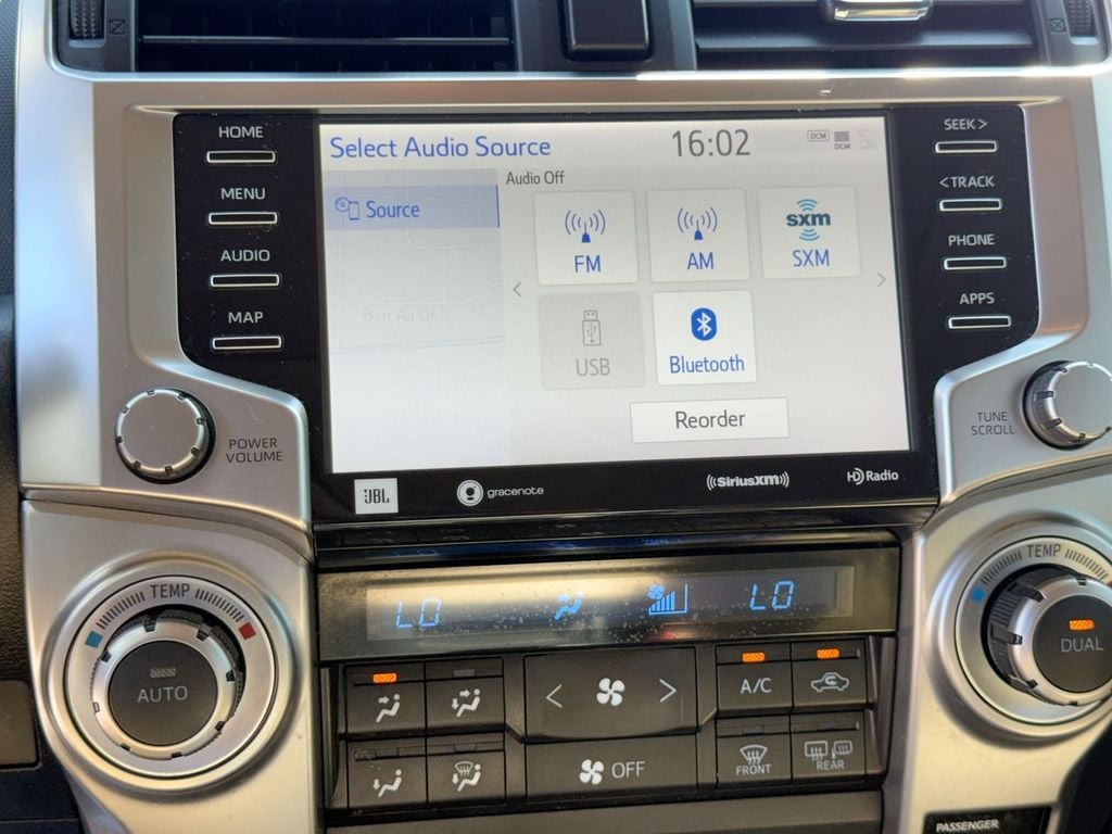 Pre-Owned 2020 Toyota 4Runner Limited - photo - 18