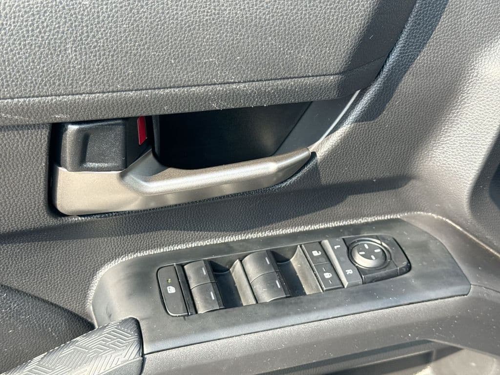 Pre-Owned 2025 Toyota Tacoma Hybrid TRD Sport - photo - 19