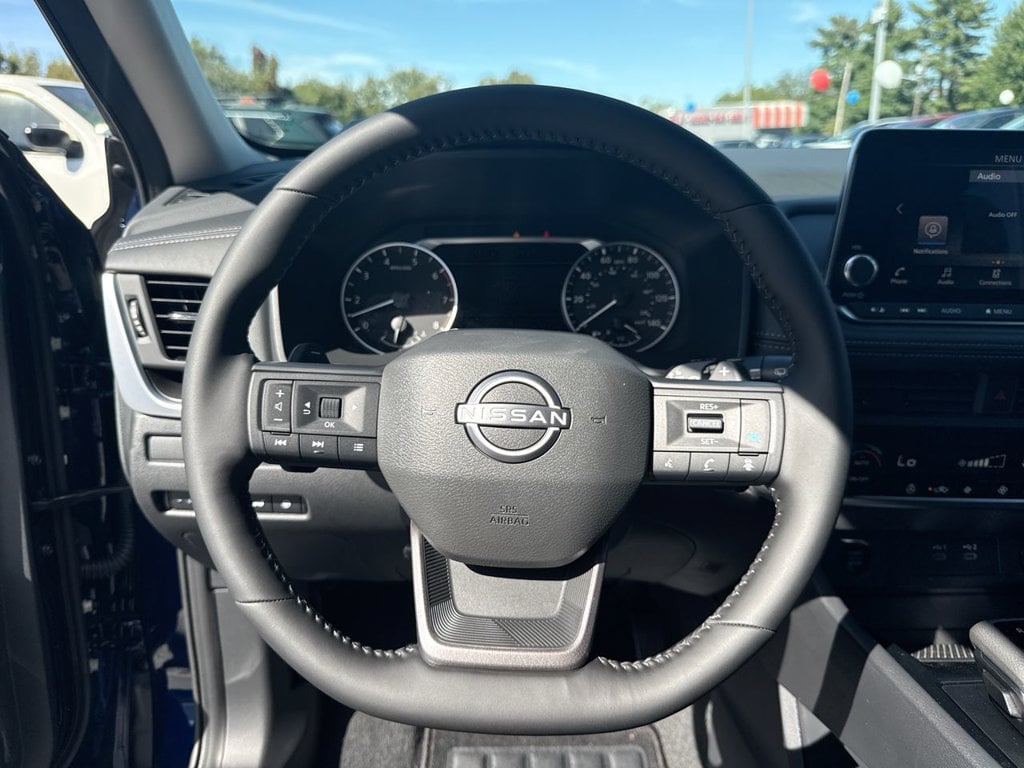 New 2026 Nissan Rogue SV - photo - 23