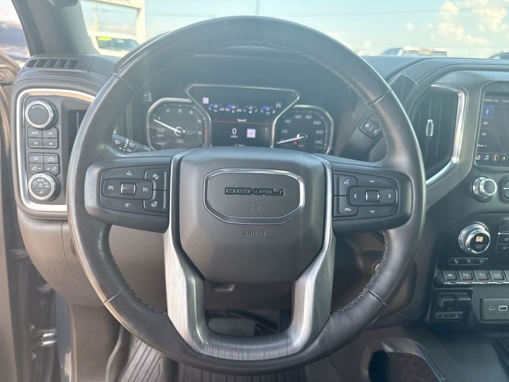 Pre-Owned 2019 GMC Sierra 1500 Denali - photo - 14