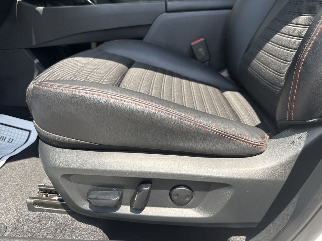 Pre-Owned 2025 Nissan Rogue Rock Creek - photo - 22