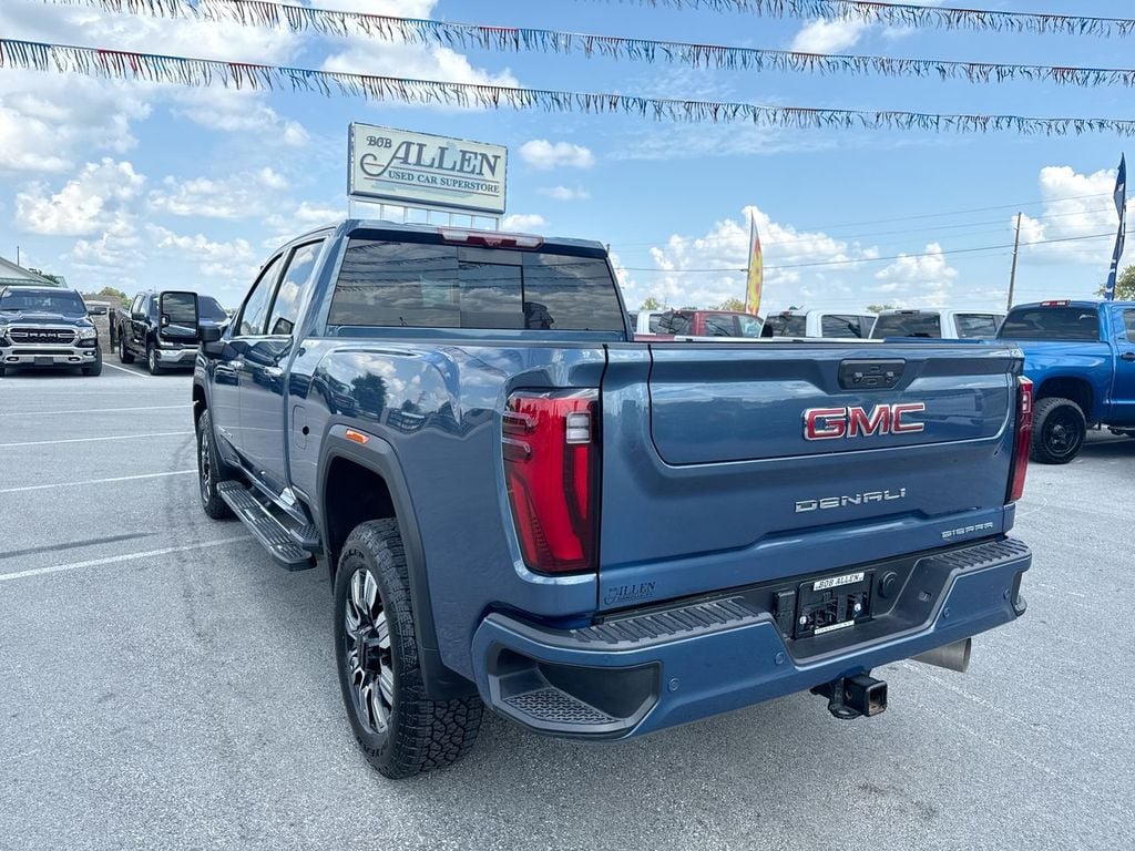 Pre-Owned 2026 GMC Sierra 2500HD Denali - photo - 11