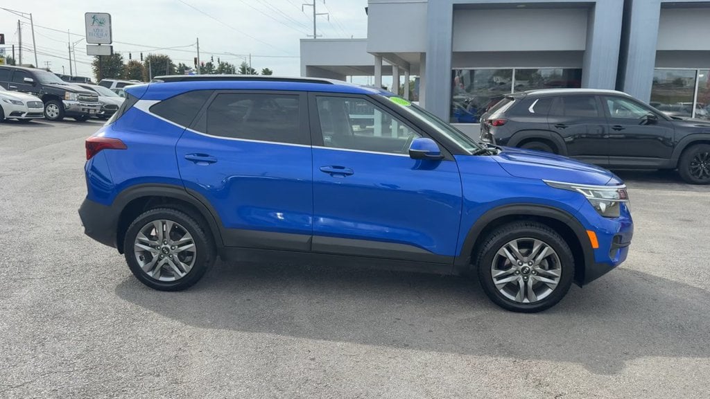 Pre-Owned 2021 Kia Seltos S - photo - 7