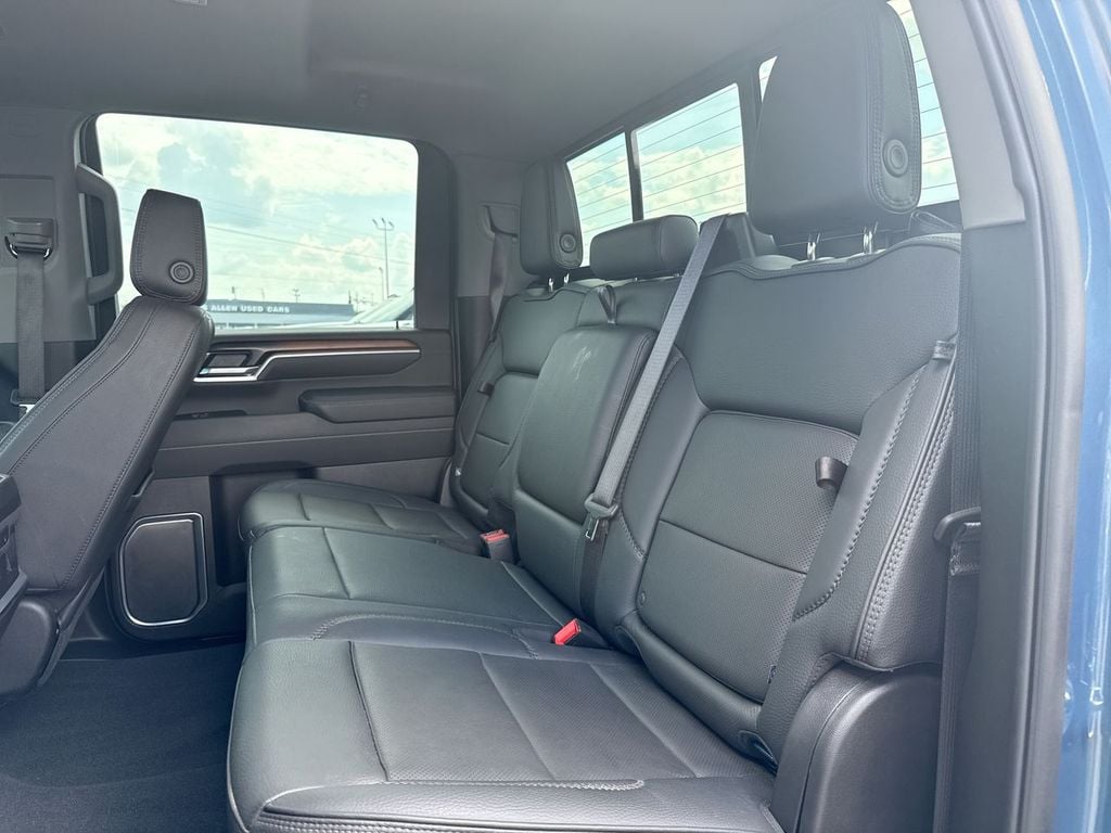 Pre-Owned 2026 GMC Sierra 2500HD Denali - photo - 18