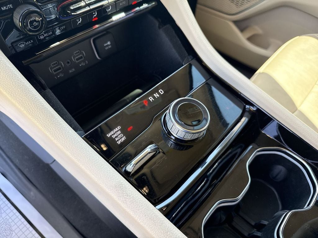Pre-Owned 2022 Jeep Grand Cherokee L Limited - photo - 27
