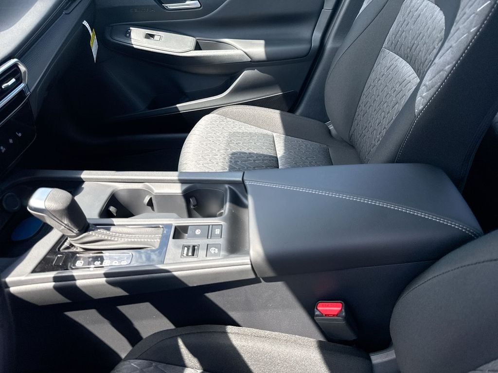 New 2027 Nissan Sentra SV - photo - 24