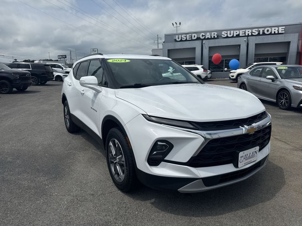 Pre-Owned 2024 Chevrolet Blazer LT - photo - 14