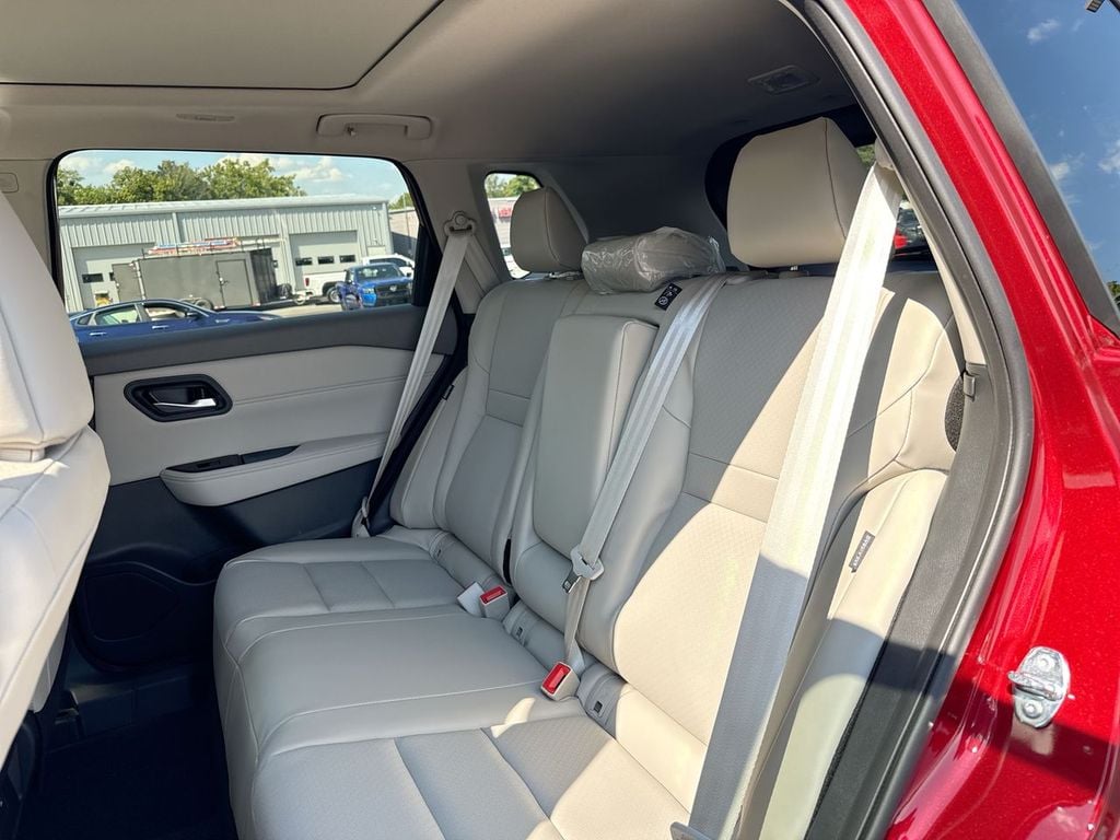 New 2026 Nissan Rogue Dark Armor - photo - 19