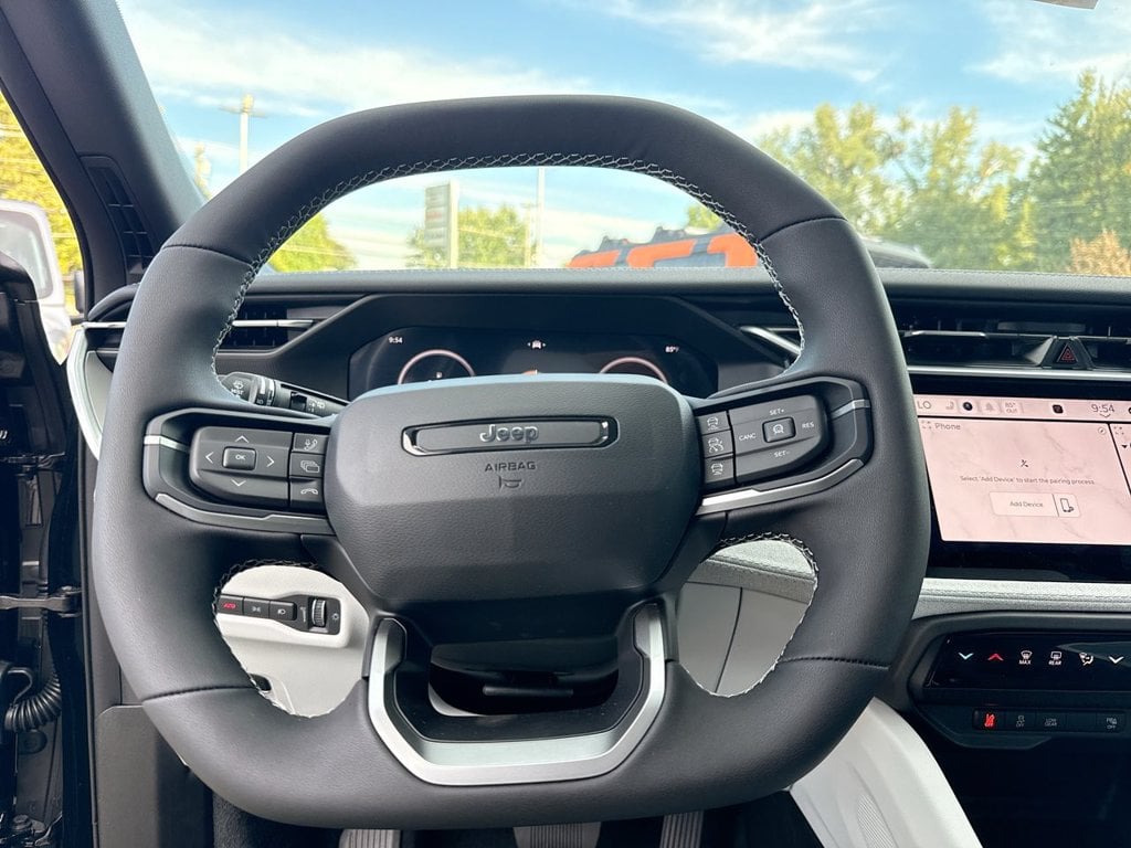 New 2026 Jeep Cherokee Laredo - photo - 14