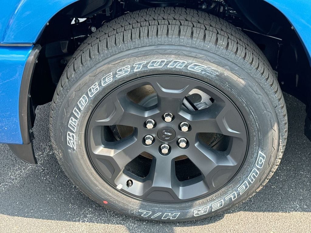 New 2026 Ram 1500 Big Horn/Lone Star - photo - 9