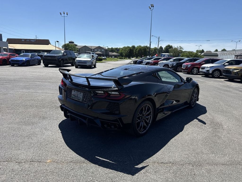 Pre-Owned 2025 Chevrolet Corvette Stingray - photo - 12