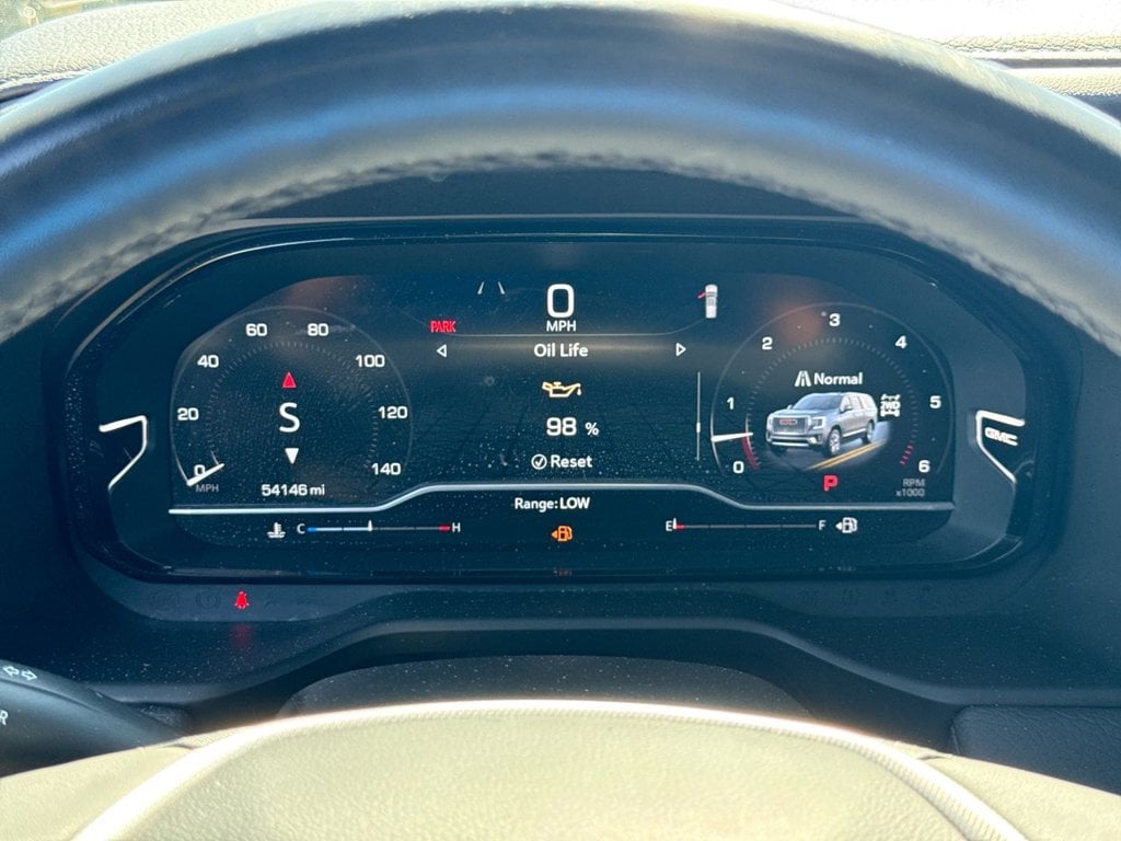 Pre-Owned 2023 GMC Yukon Denali - photo - 26