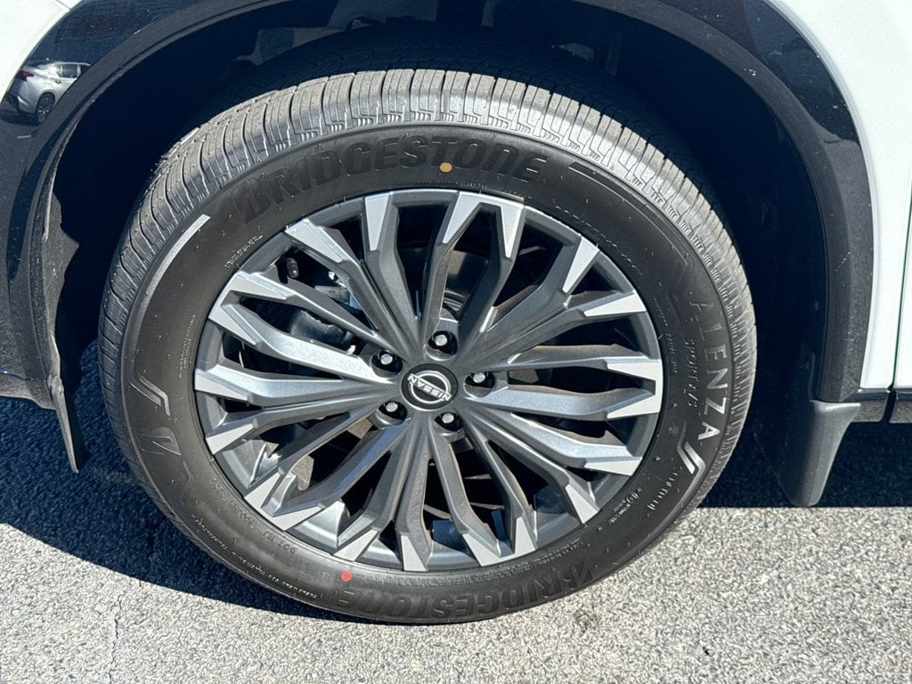 New 2026 Nissan Rogue Platinum - photo - 9