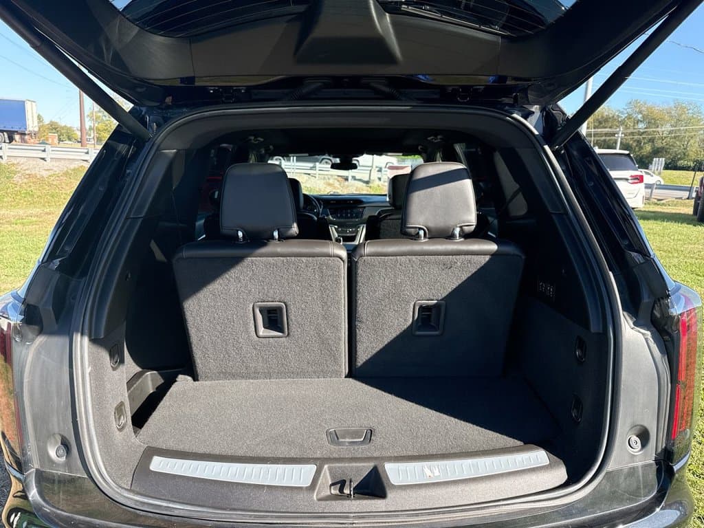 Pre-Owned 2023 Cadillac XT6 Sport - photo - 16