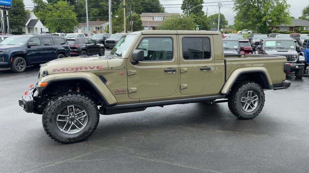 2026 Jeep Gladiator Mojave X Photo in Danville KY 40422