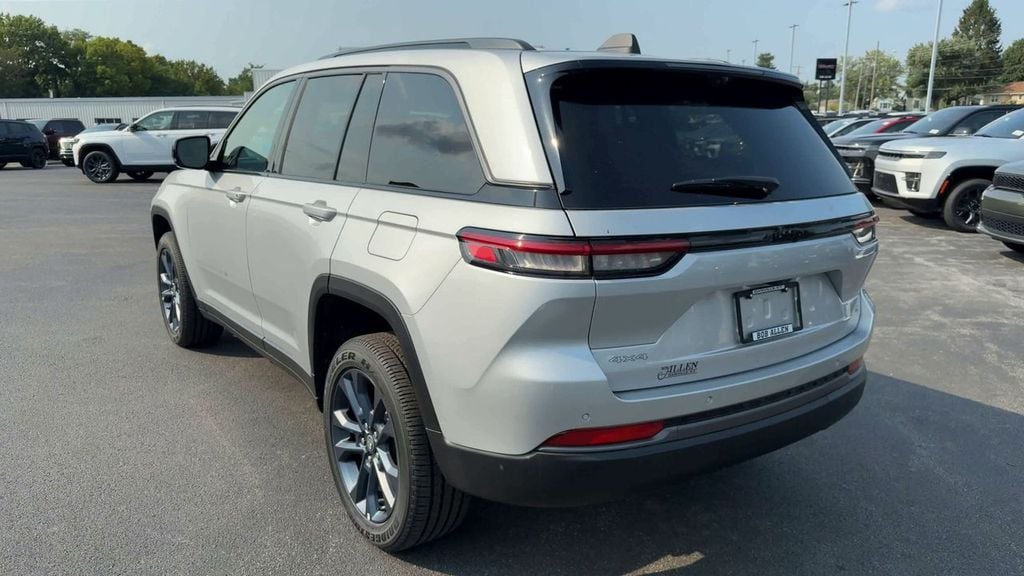 2026 Jeep Grand Cherokee Photo in Danville KY 40422