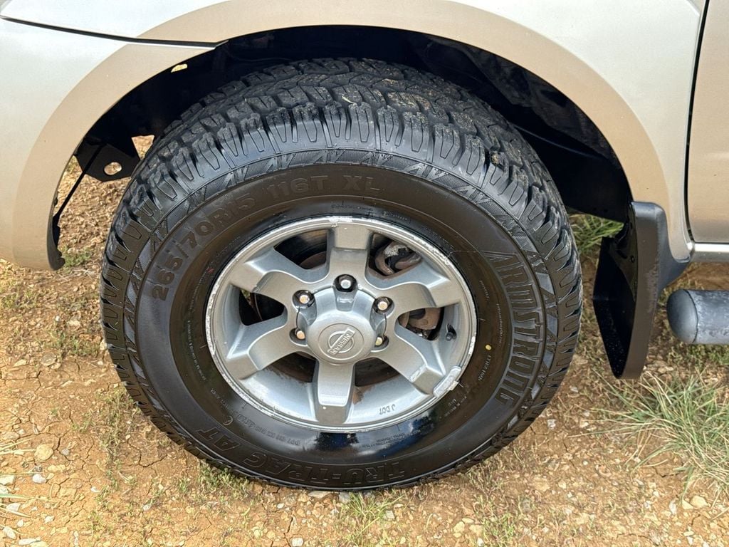2004 Nissan Frontier XE Photo in Danville KY 40422