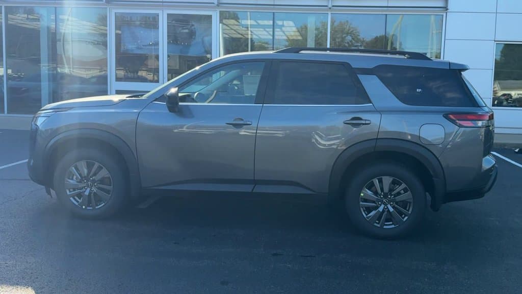 2026 Nissan Pathfinder SV Photo in Danville KY 40422