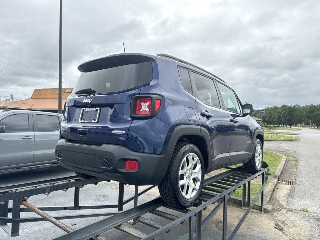 2018 Jeep Renegade Latitude Photo in Danville KY 40422