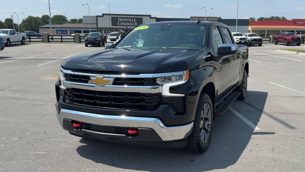 2025 Chevrolet Silverado 1500 LT Photo in Danville KY 40422