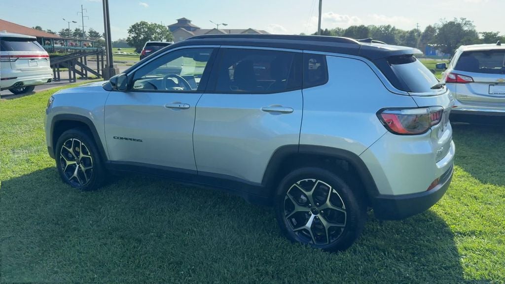 2025 Jeep Compass Limited Photo in Danville KY 40422