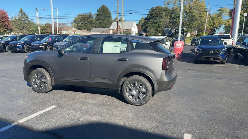 2027 Nissan Kicks S Photo in Danville KY 40422