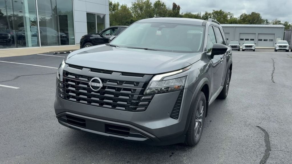 2026 Nissan Pathfinder SV Photo in Danville KY 40422