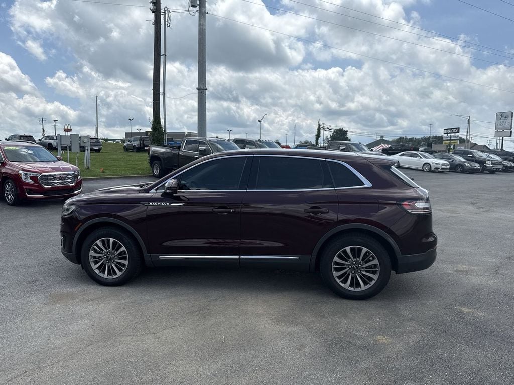 2020 Lincoln Nautilus Standard Photo in Danville KY 40422