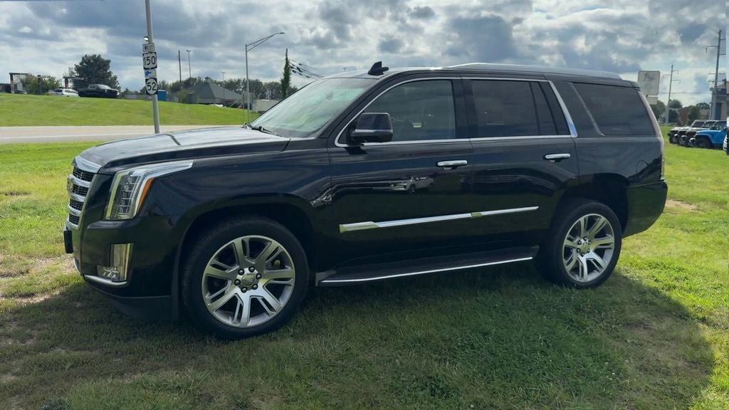 2016 Cadillac Escalade Luxury Photo in Danville KY 40422