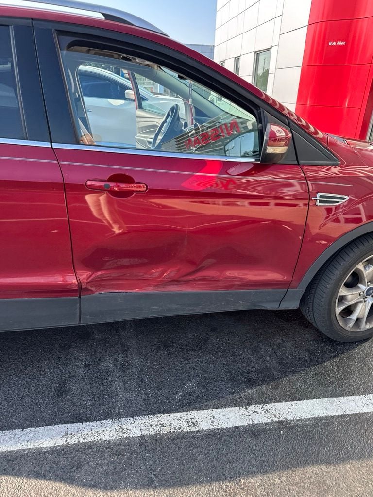 2015 Ford Escape Titanium Photo in Danville KY 40422