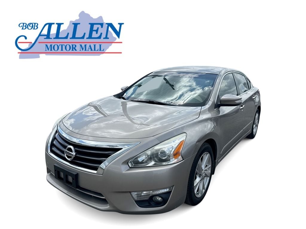 2014 Nissan Altima 2.5 SL Photo in Danville KY 40422
