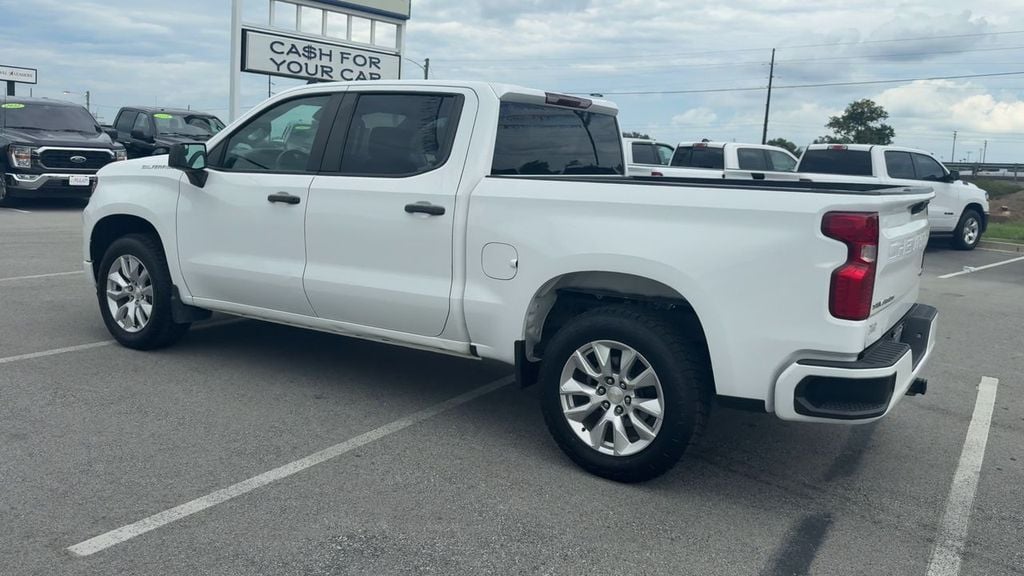 2022 Chevrolet Silverado 1500 Custom Photo in Danville KY 40422