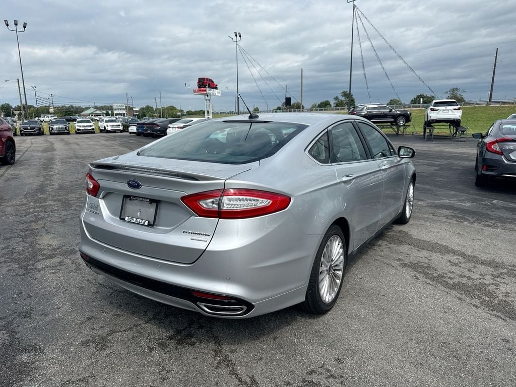 2016 Ford Fusion Titanium Photo in Danville KY 40422