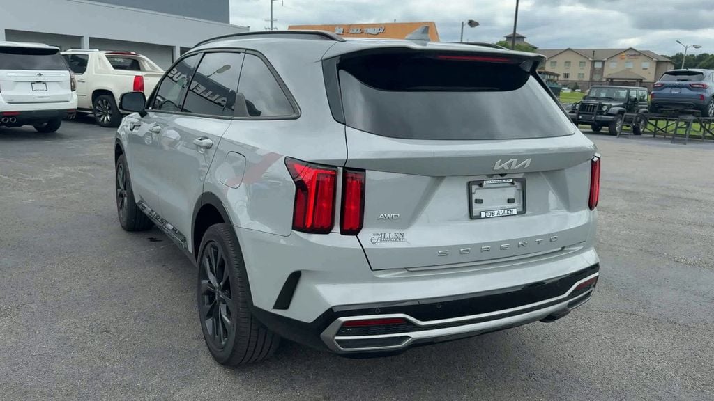 2022 Kia Sorento SX Photo in Danville KY 40422