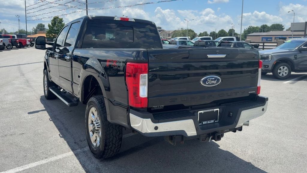 2017 Ford F-250SD Lariat Photo in Danville KY 40422