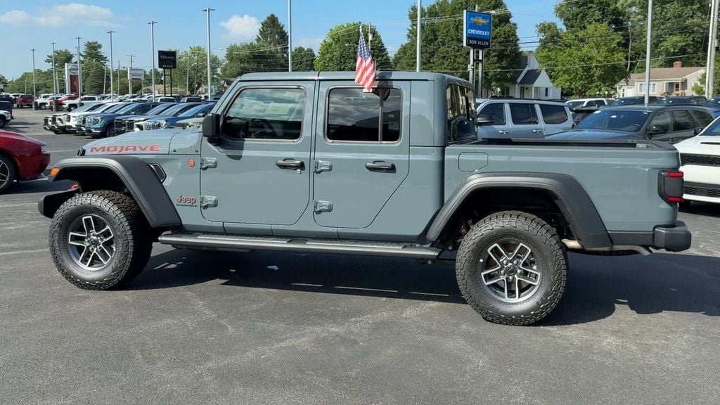2026 Jeep Gladiator Mojave Photo in Danville KY 40422