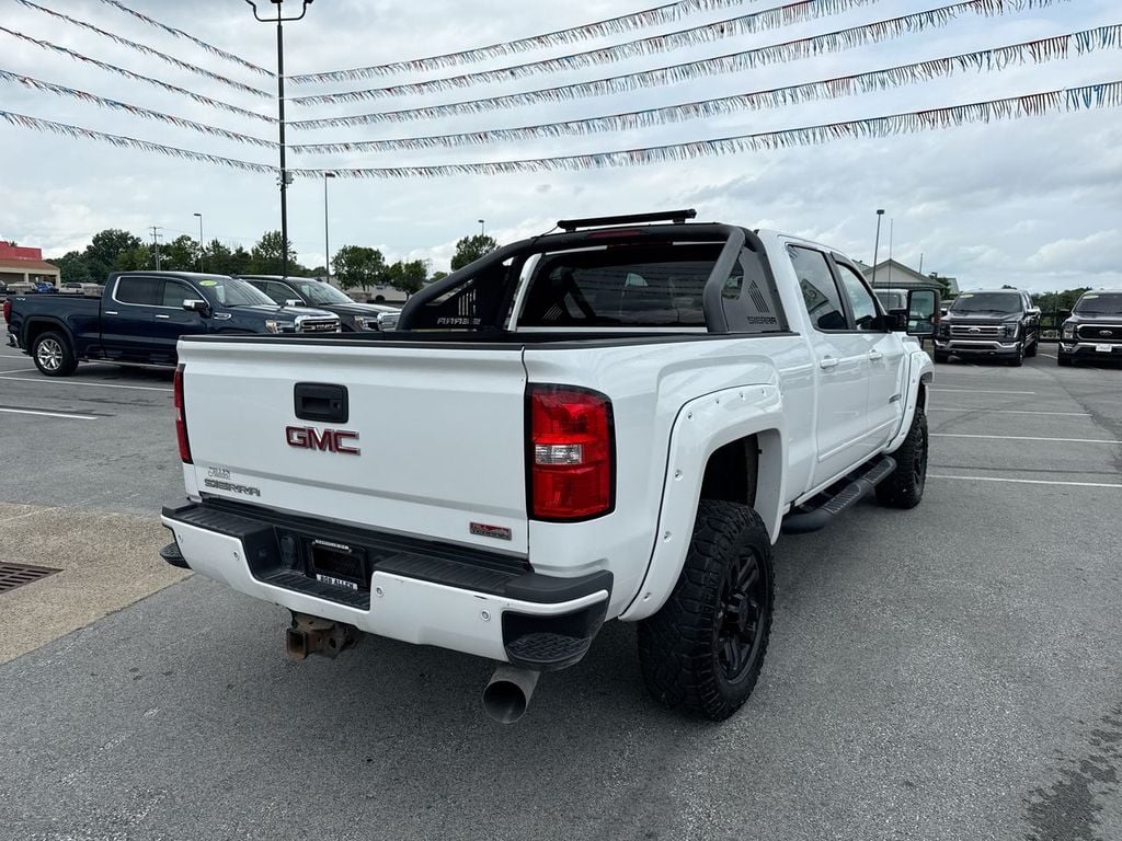 2018 GMC Sierra 2500HD SLT Photo in Danville KY 40422