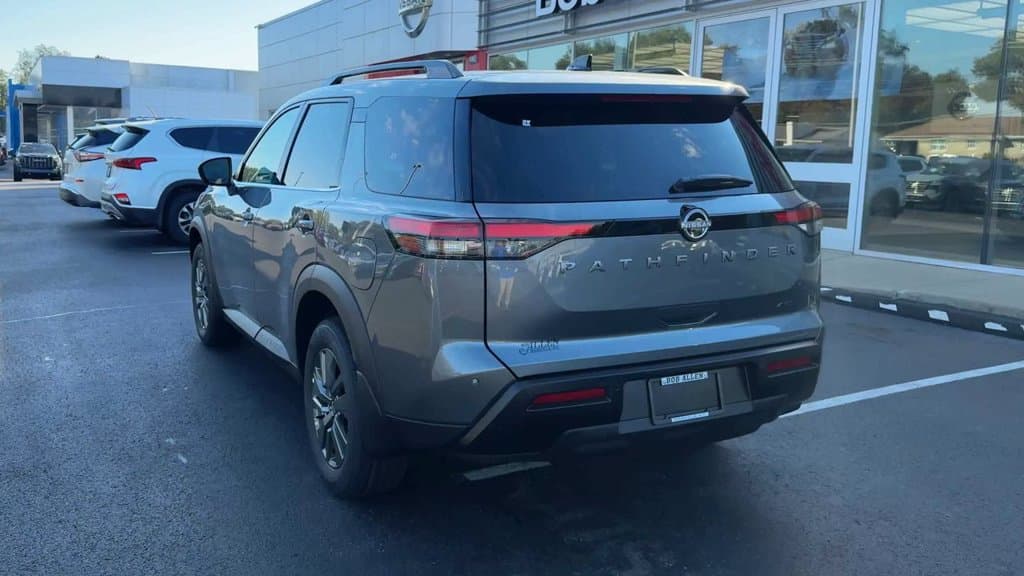2026 Nissan Pathfinder SV Photo in Danville KY 40422