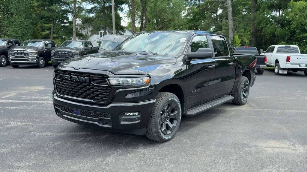 2026 Ram 1500 Express Photo in Danville KY 40422